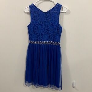Speechless amazing formal dress with lace Size 7 skater dress